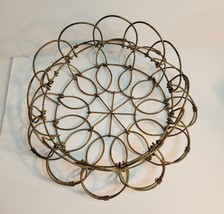 Collapsible Wire Egg Basket image 2
