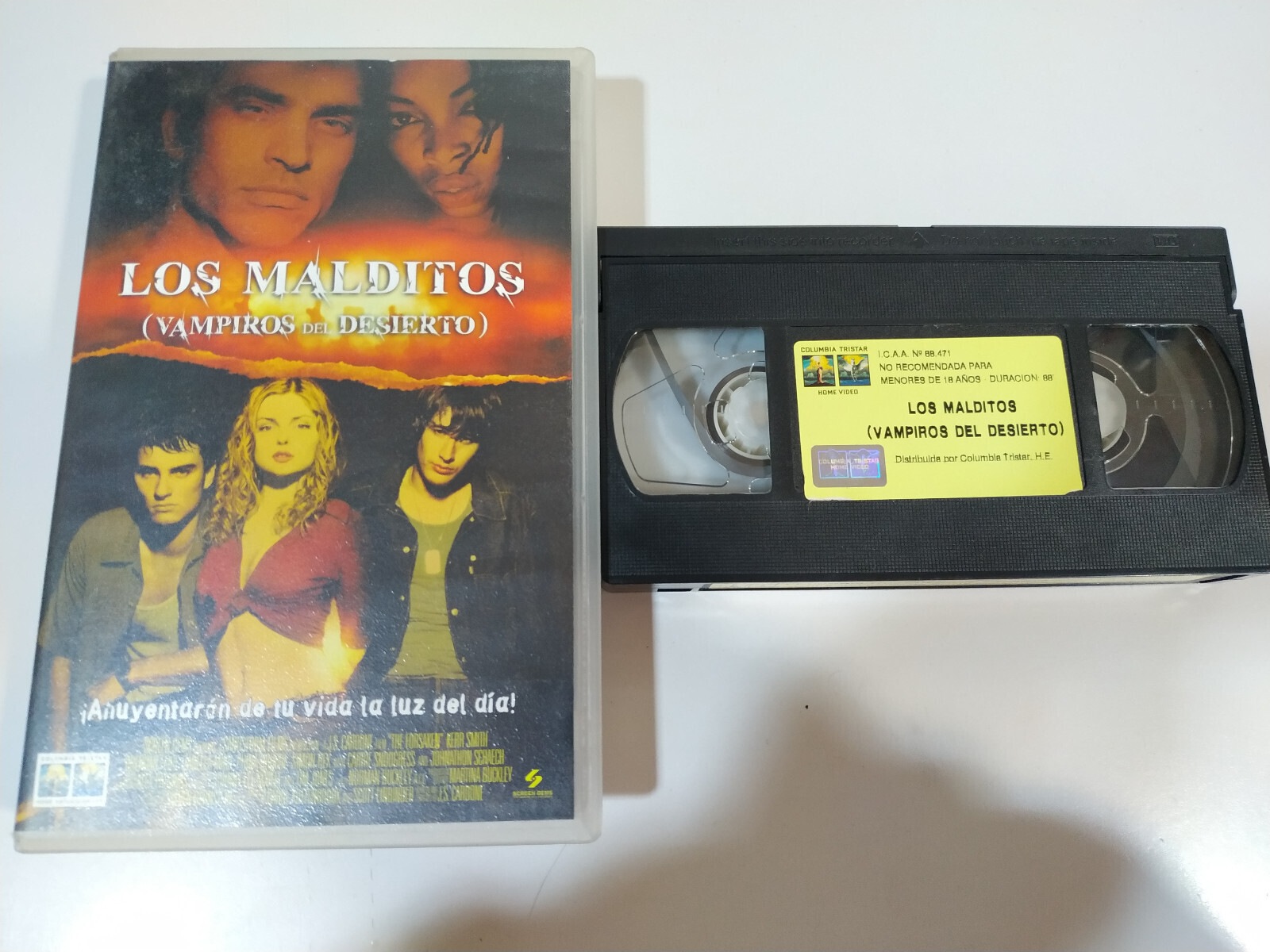Los malditos Vampiri del Deserto J S Cardone - VHS Nastro Spagnolo 3T Item image 5