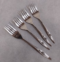 Oneida Lasting Rose Dinner Fork and 3 Salad Forks Stainless Steel Oneidacraft - £15.76 GBP