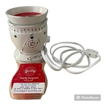 Scentsy HAMPTON Distressed Warmer Full Size RETIRED w/ Perfectly Pomegranate Wax - £17.30 GBP