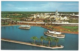 Florida Postcard Walt Disney Magic Kingdom Ships - £2.31 GBP
