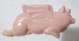 Spencer Gifts pink flying pig wall hanging 6 1/2&quot; long - £7.83 GBP