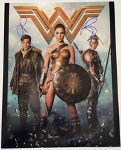 Wonder Woman Cast Signed Autographed Glossy 11x14 Photo - Lifetime COA - £197.70 GBP