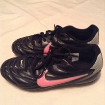 Nike shoes Size 4.5 soccer baseball softball cleats sporting goods black... - $27.59