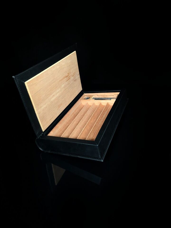 Black Leather Cigar Traveler Humidor - $145.00