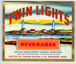 Twin Lights Lighthouses Cottages Boat River Label Original Vintage Beverage - $8.99