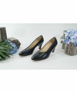 Salvatore Ferragamo Navy Black Leather Shoes Heels 8 Narrow - $46.27