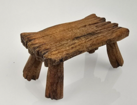 VITAGE HAND CARVED CRATE PROSPECTS SMALL WOOD WOODEN TABLE / BENCH - $29.69