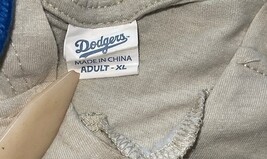 LA Dodgers Hoodie Shirt Adult XL UCLA Health Long Sleeve Hooded Tee MLB image 5