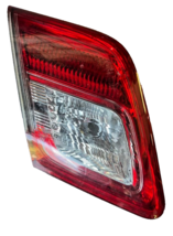 2010-2011 TOYOTA CAMRY INNER LEFT TAIL LIGHT TRUNK LID TAIL LAMP 81590-0... - $826.85 MXN