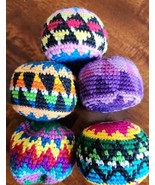 Five (5) Hacky Sacks ~ Footbag ~ Hackysack ~ 90&#39;s Vintage Toy ~ Stressba... - $498.45 MXN
