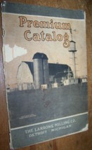 1925 VINTAGE  LARROWE MILLING CO COW DAIRY FARM ADVERTISING PREMIUM CATALOG - $14.84