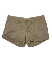 XXI Women Size 4 (Measure 30x3) Beige Cuffed Chino Shorts - $9.00