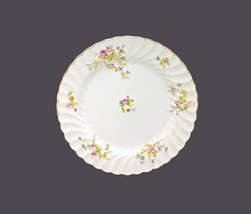 Johnson Brothers JB432 dinner plate made in England. - $34.49