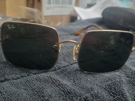 Pre-owned Ray-Ban Square RB1971 9147/31 Classic Gold / Green 54 mm Sunglasses - £38.94 GBP