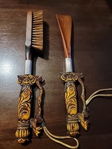 Vintage Catalin Shoe Horn And Brush Dog Made In Japan - $74.05 MXN