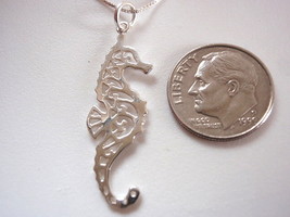 Graceful Seahorse Filigree 925 Sterling Silver Pendant Corona Sun Jewelry - £16.30 GBP