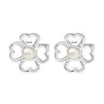 Lucky Clover Freshwater White Pearl .925 Stud Earrings - £12.85 GBP