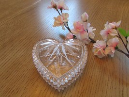 Wedgwood Crystal Heart Shaped Trinket Dish with Lid Tag &amp; Signed - £9.57 GBP