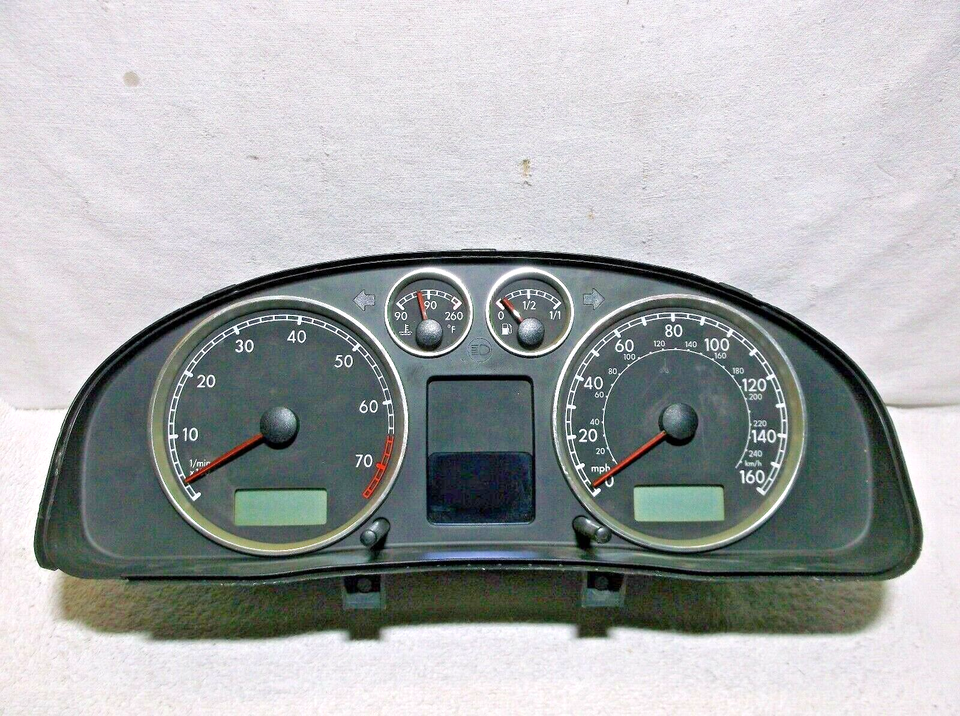 2003..03 VOLKSWAGEN/VW  PASSAT  SPEEDOMETER/INSTRUMENT/GAUGE/CLUSTER/SPEEDO - $6.80