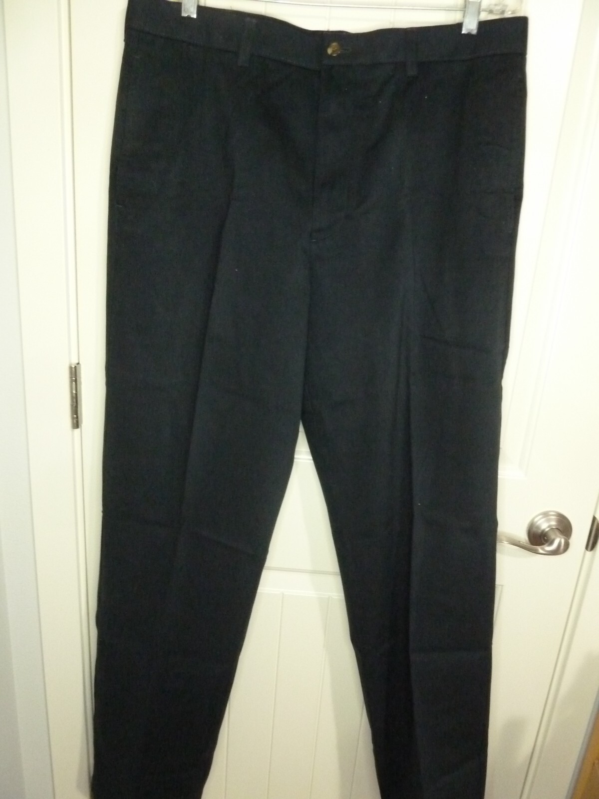 IZOD Mens Sportflex Straight Fit Flat Front Pants 36W x 34L Black 100% C... - $29.58