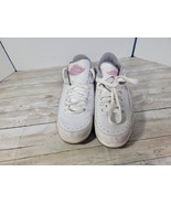 Authenticity Guarantee

GS Air Jordan 2 Low 2005 Sneakers 6Y White Women... - $1,903.76 MXN
