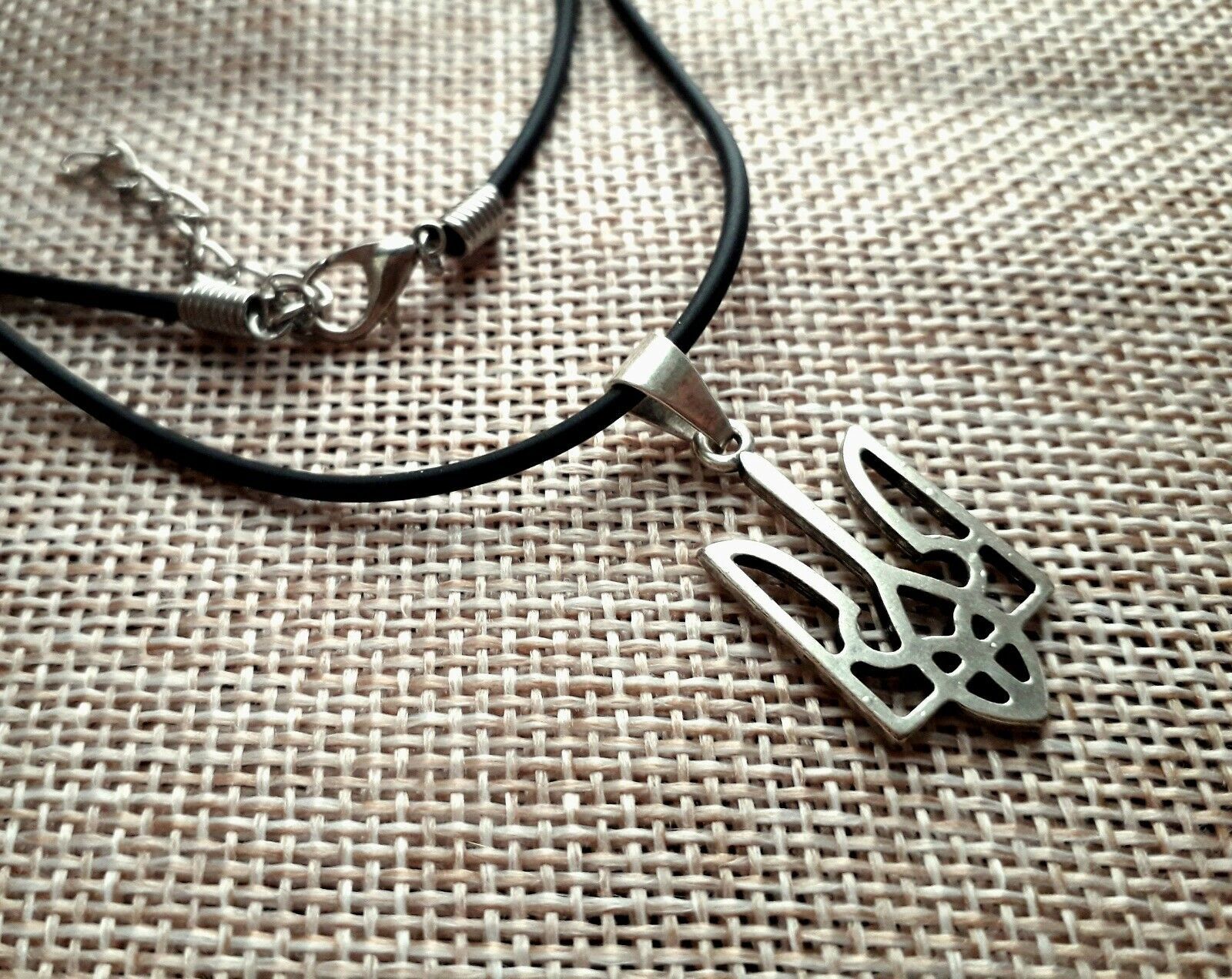 Silver Trident Pendant – Ukrainian Tryzub Coat Of Arms Symbol – ShopUA1000