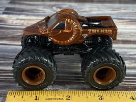 HOT WHEELS MONSTER JAM TRUCK (1:64 SCALE) ZOMBIE HUNTER ZH1 X13 - $6.99
