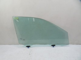 Toyota Highlander XLE Glass, Door Window, Front Right OEM 68101-0E060 - $134.91 CAD