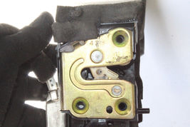 2004 INFINITI FX35 REAR LEFT DOOR LOCK LATCH ACTUATOR W/ HANDLE C1088 image 5