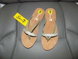 Seven7 BONDI Sandals Emblessihed Flip Flops Sz 7 NAVO1 Blue Brown #2202 - $32.85