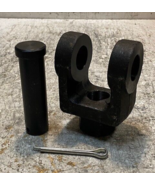 SPEEDAIRE Rear Cast Iron Clevis Mounting Kit 1A018 | BDC-10 - $871.16 MXN