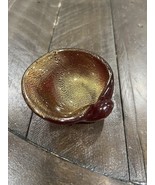 Vtg Murano Small Red Art Glass Bowl Gold Flecks Shell 2.5” - $555.02 MXN