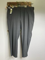 NWT Haggar Gray Classic Fit Men&#39;s 42Wx30L Premium Comfort Dress Pants - £19.14 GBP