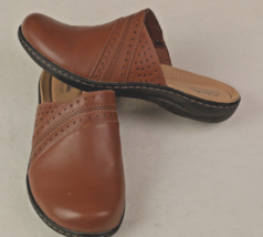 CLARKS Collection Slip On Comfort Women&#39;s 8.5 Brown Clogs MULES - $34.25