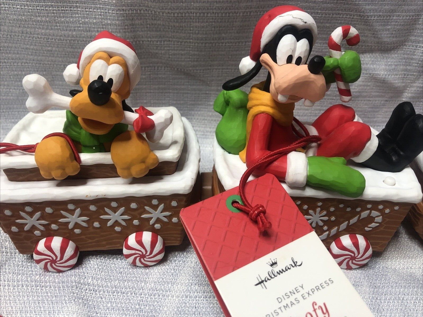 2016 Hallmark Mickey Mouse Disney Christmas Express Musical Train 5 Cars/ READ Item image 4