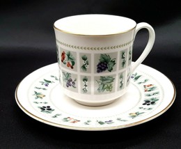 Royal Doulton Tapestry Pattern Tea Cup &amp; Saucer Set TC-1024 - £8.00 GBP