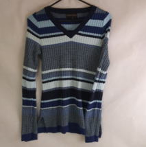 Absolutely Creative Worldwide Blue &amp; White Lightweight Women&#39;s Sweater M... - $11.87