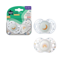 Tommee Tippee Night Time Soothers, Symmetrical, 18-36M, Pack of 2 Dummies - £63.24 GBP