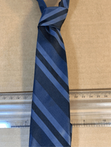 Dacron Polyester Striped Neck Tie-Blue Pointed 2.5”W Men’s VTG EUC HABANDS - $6.14