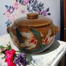 USA Pottery Crock Antique Bean Pot Floral Handpainted 2 Qt Primitive Far... - $49.49