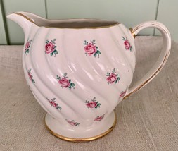 Vintage Sadler England Rosebud Floral Cream Milk Pitcher Creamer - $24.61