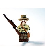 HGT Explorer Big Game Hunter Rare Minifigures - $8.58