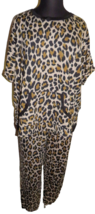 Secret Treasures Women&#39;s Size Large Leopard Pajamas, Kangaroo Pocket - £19.53 GBP