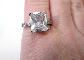 Ross Simons Rhinestone &amp; Silver Tone Ring Size 8 Untested Marked R CZ 925 China - £31.44 GBP