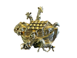 Brooch Pin Noahs Ark Avon Gold Tone Arc Boat With Animals 1.5 Inch by 1.5 Inch - £6.76 GBP