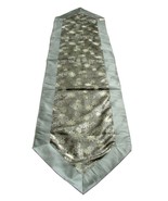 Melrose Jacquard Snowflake Table Runner 13x72 inch Polyester - $237.18 MXN