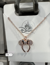 Disney Parks Minnie Mouse Ears Rose Gold Color Necklace NEW - $616.19 MXN