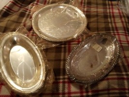 3 Vintage  Wm Rogers  Silverplate Trays ~ Etched Scrolls ~ Rope Edge - £4.53 GBP