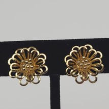Vintage 80&#39;s TRIFARI Small .5&quot; Open Work Flower Gold Tone  Clip On Earrings - $14.01